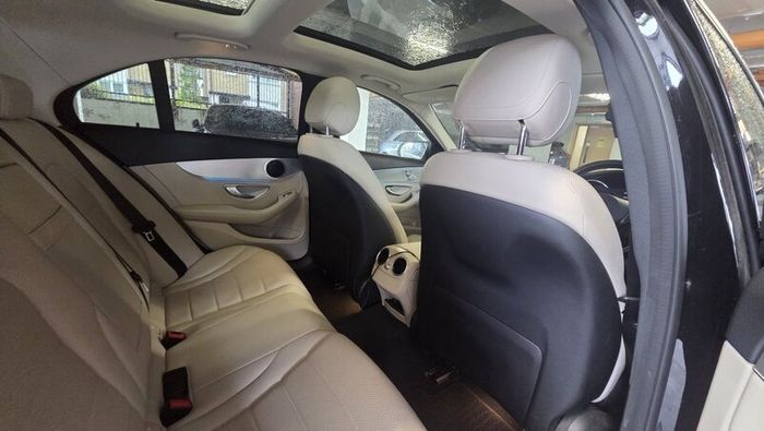 Mercedes-Benz C-Class 2018