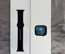 Apple Watch Series 9 - 41mm, Midnight, 100% Battery