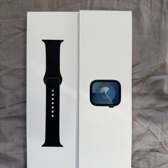 Apple Watch Series 9 - 41mm, Midnight, 100% Battery