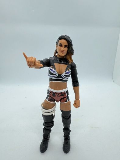 wwe elite royal rumble Dakota Kai action figure
