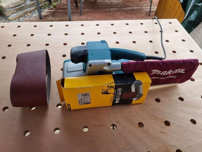 makita 9404 belt sander