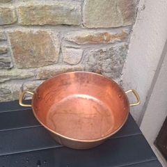 37cm copper pot postage possible