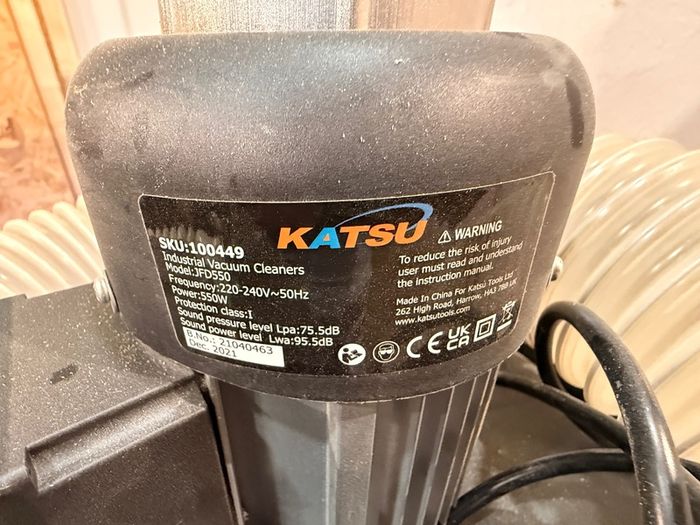 KATSU Tools 550W Wood Chip Dust Extractor 65L, Portable Workshop Dust Collector with Heavy Duty Bag, 2900RPM Suction System for Woodworking, Sawdust & Chip Removal
