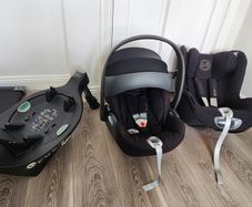 Cybex Z-Line Rotating car seat bundle (Birth to 4 years)