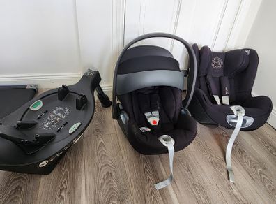 Cybex Z-Line Rotating car seat bundle (Birth to 4 years)