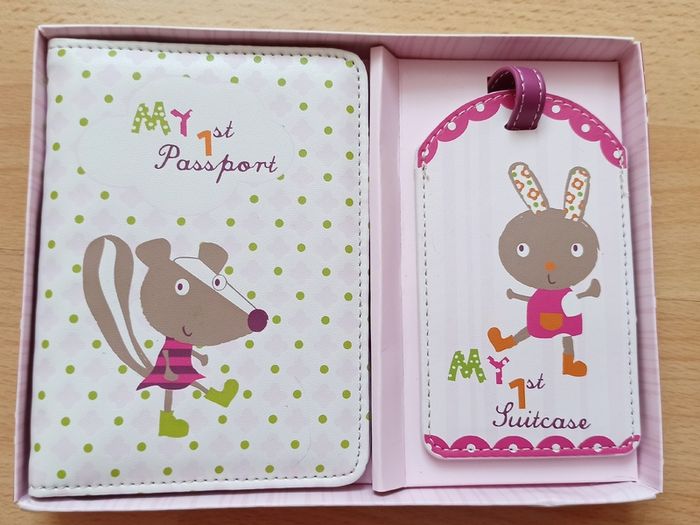 Mamas & Papas "My 1st Passport Holder & Luggage Tag" gift set