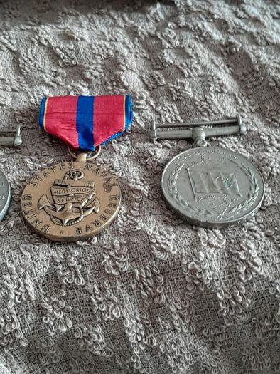 3 army medals