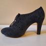 SALE!  Clarks Navy Leather Shoes Image 4