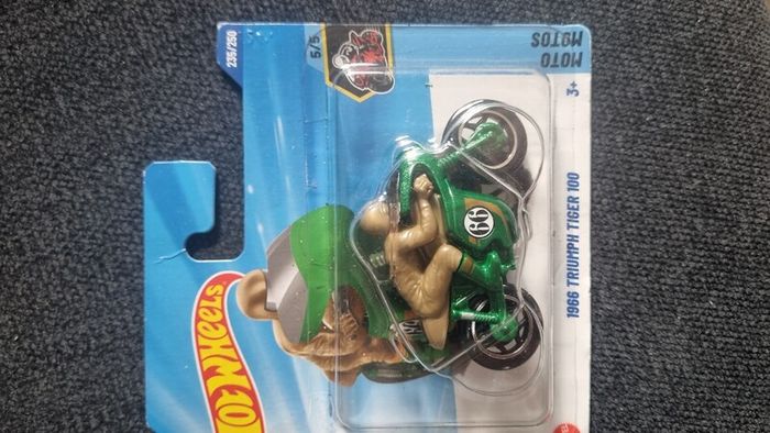 Hotwheels TH