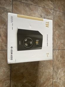 Adam audio T5v Speaker