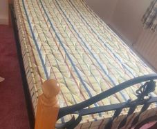 Extremely Solid Single Bed Frame - Can Deliver