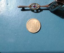 Edwardian  Gold Brooch