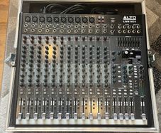 Alto Live 1604 mixing Desk with Flight Case