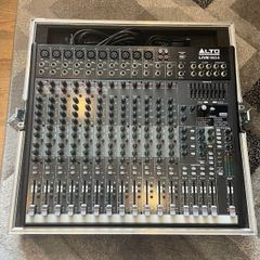Alto Live 1604 mixing Desk with Flight Case