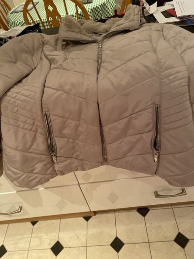 ladies jacket size 22
