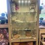 Display cabinet with lights Image 2