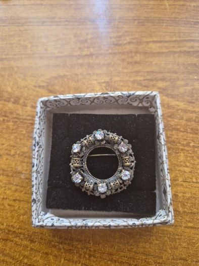 Vintage Brooch