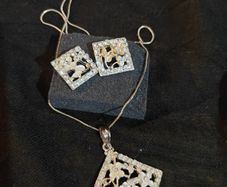 pendant set