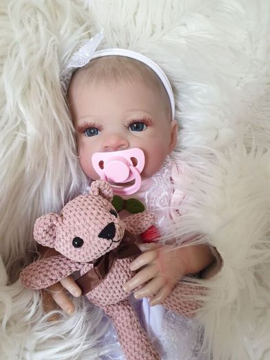 Reborns By Laura.  Sophie Is Back!! 20inch Heavy, Weighted Reborn Doll.  Welcome To View