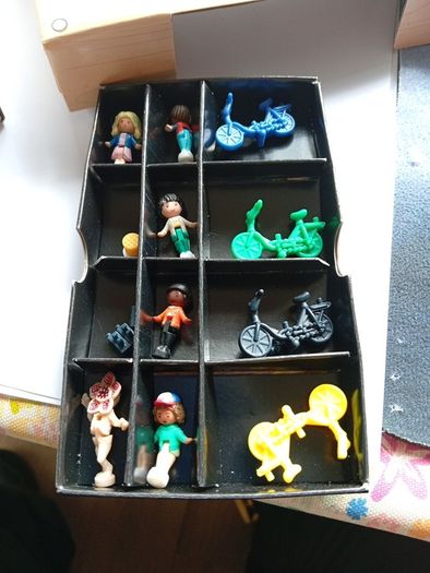 Polly pocket x stranger things