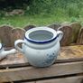 Soup Pot and Bowls Image 2