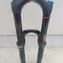 ROCKSHOX Revelation Forks Image 4