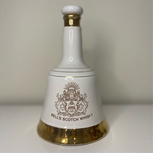 Bell's Scotch Whisky Commemorative Decanter Birth Of Prince William 1982 Wade