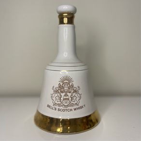Bell's Scotch Whisky Commemorative Decanter Birth Of Prince William 1982 Wade