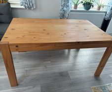 Dining table & 2 benches