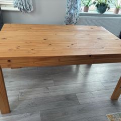 Dining table & 2 benches