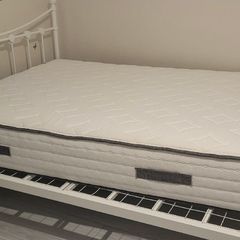 Bed and mattress