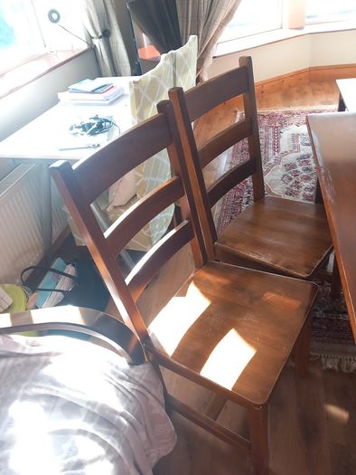 solid wood table & 4 chairs
