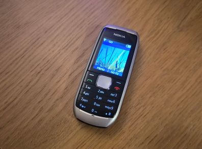 Nokia 1800