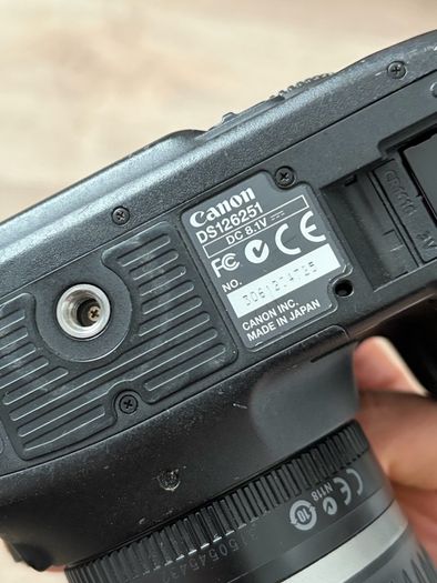 Canon Eos D7