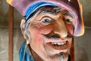 Early Vintage Legend Products Bossons Style Hand Painted Chalkware Wall Mount Bust