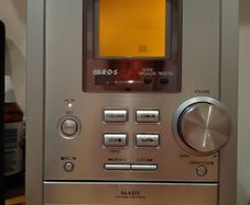 Panasonic SA-PM 10 Stereo CD/Tape Deck/Radio (semi-functional)