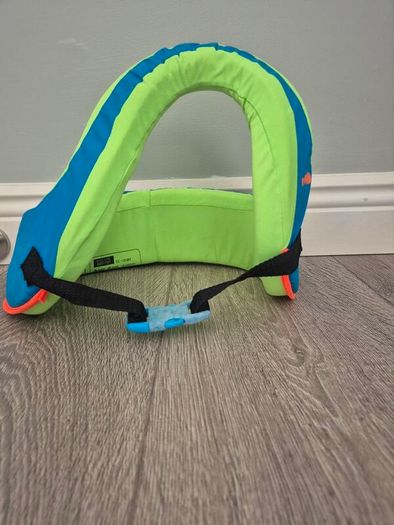 safety swim vest