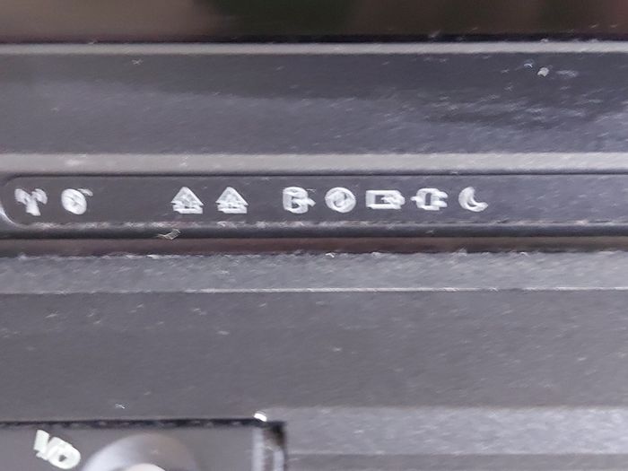 Lenovo T60p IBM Thinkpad, in excellent cosmetic condition, Battery is Good but states Error with Date & Time, and displays Lock Sign