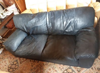 3 seater sofa and a 2 seater sofa
