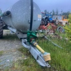V tank