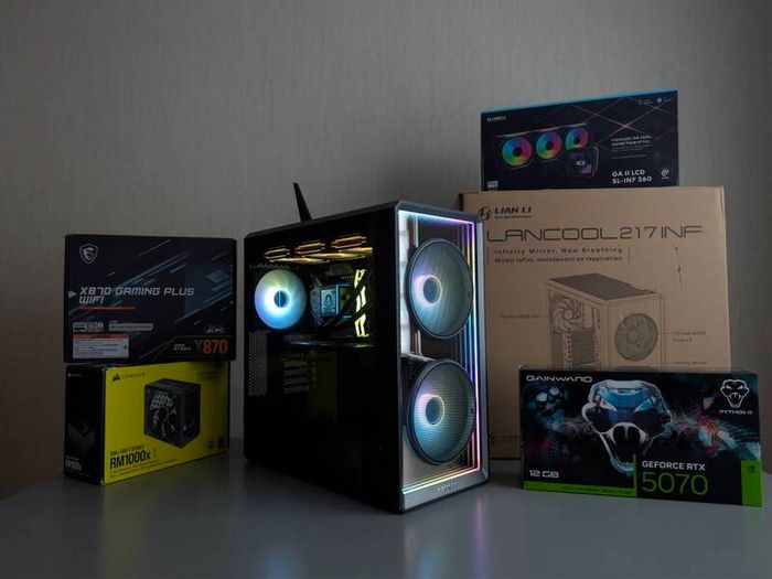 Lian Li High-end Gaming Pc | 9800x3d | 32gb Ddr5 | X870 | 2tb Nvme | Rtx 5070 Phyton Iii | Rm1000x