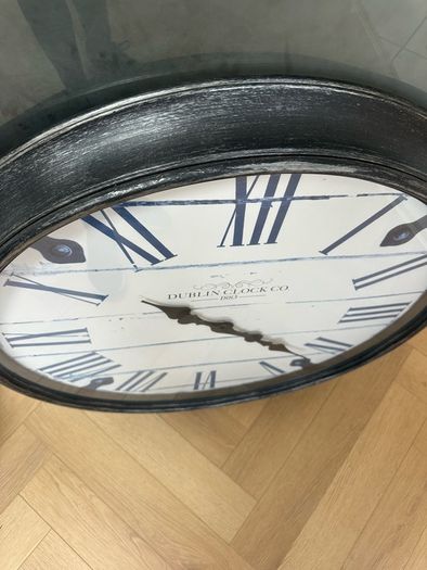 Large Clock