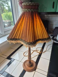 Lamp 1920s Vintage pleated silk shade solid oak base Table lamp