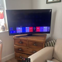 Samsung 48 Curved 4K Smart TV