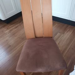 Table& chairs