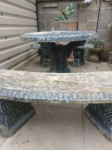 outdoor table & benches
