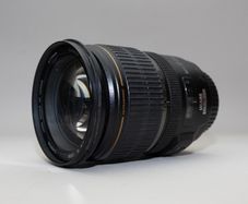 Canon Ef-S 17-55mm F/2.8 Is Usm