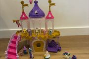 My little pony friendship castle &amp; ponies