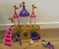 My little pony friendship castle & ponies