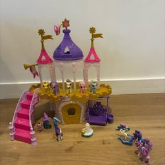 My little pony friendship castle & ponies